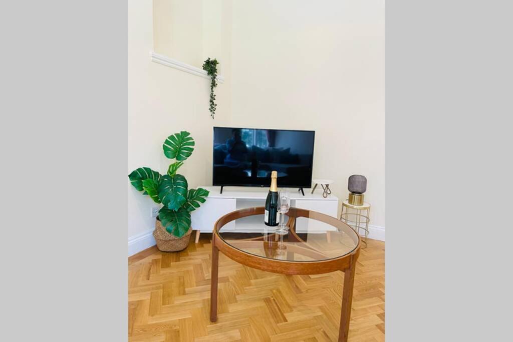 Nomihomes-Otis House-Free Parking X 2-Central -10Ppl Έξετερ Εξωτερικό φωτογραφία